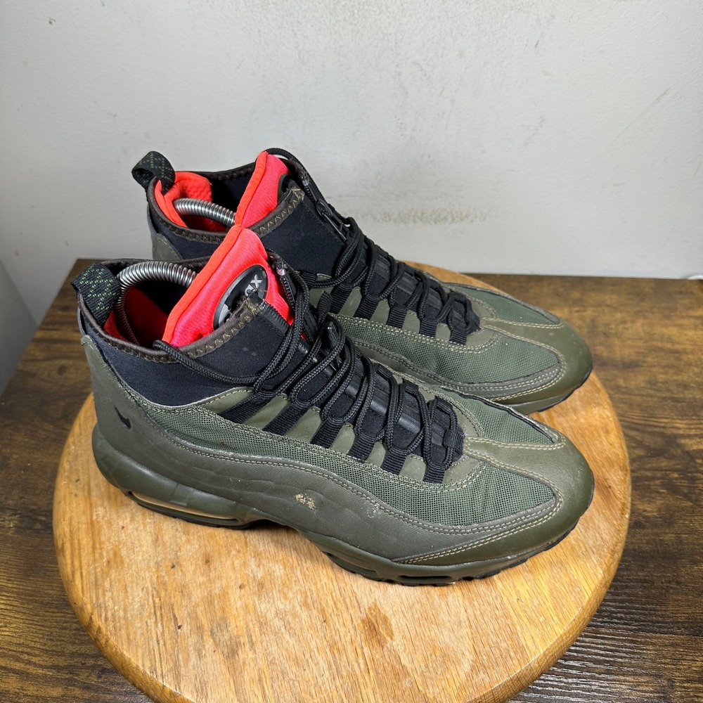 Nike Air Max 95 Mid Sneaker Boots Olive Black Red Men's Size 8.5 806809-300